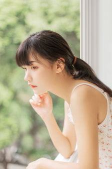 持田茜