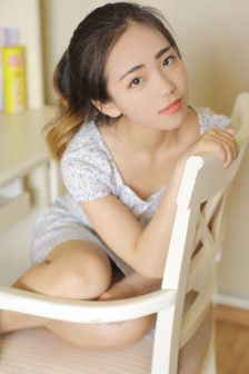 中国年轻丰满女人毛茸茸